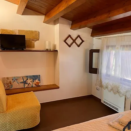 בית נופש Rustico San Leonardo צ'יניזי